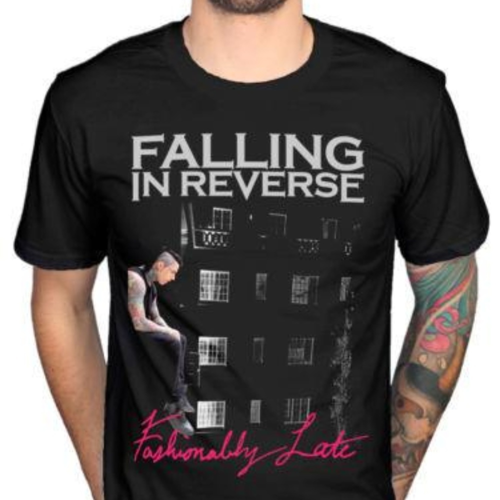 Falling In Reverse Shirt - Picture 2 of 5